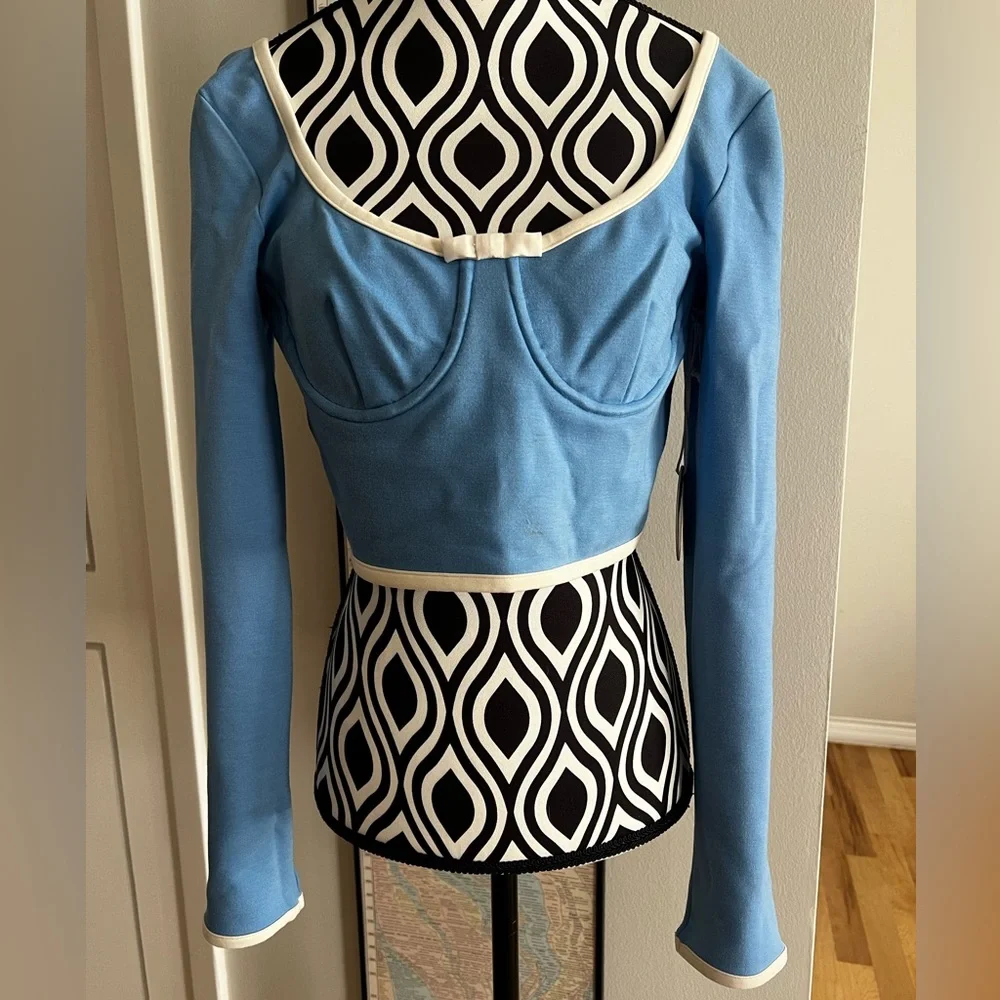 NWT STAUD Berry Long Sleeve Ponte Structured Crop Top in Sky/White - Picture 2 of 14